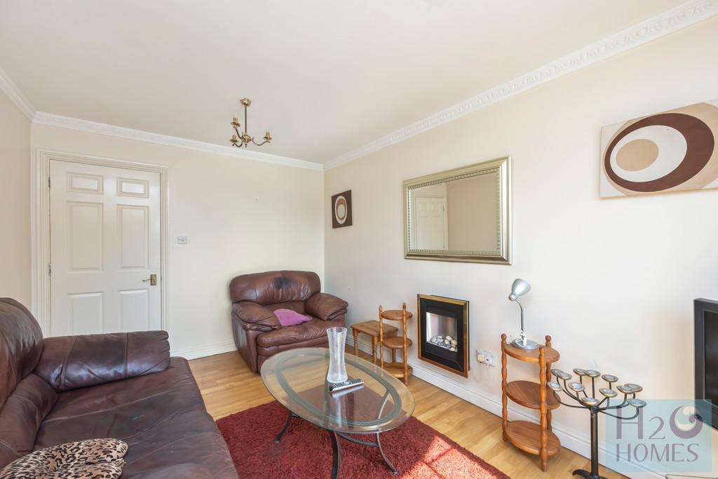 The Octagon, Flat 2 002