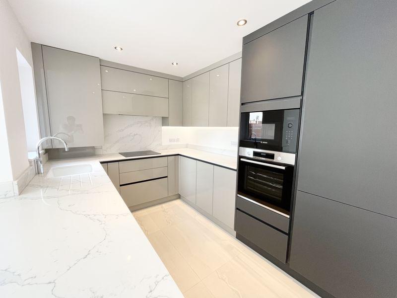 Kitchen Alt View