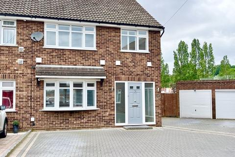 7 Farm Vale, Bexley, DA5 1NJ