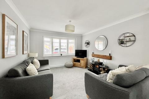 7 Farm Vale, Bexley, DA5 1NJ