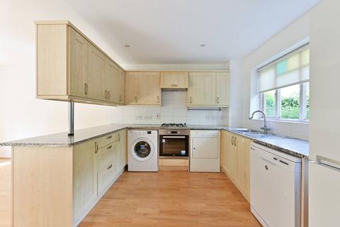 3 bedroom terraced house to rent, Oak Park Gardens, Southfields, London, SW19