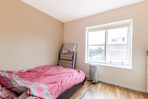 2 bedroom flat to rent, Laburnum Street, Hoxton, London, E2