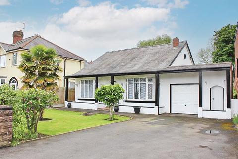 3 bedroom detached bungalow for sale, Claremont Road, SEDGLEY, DY3 1HN