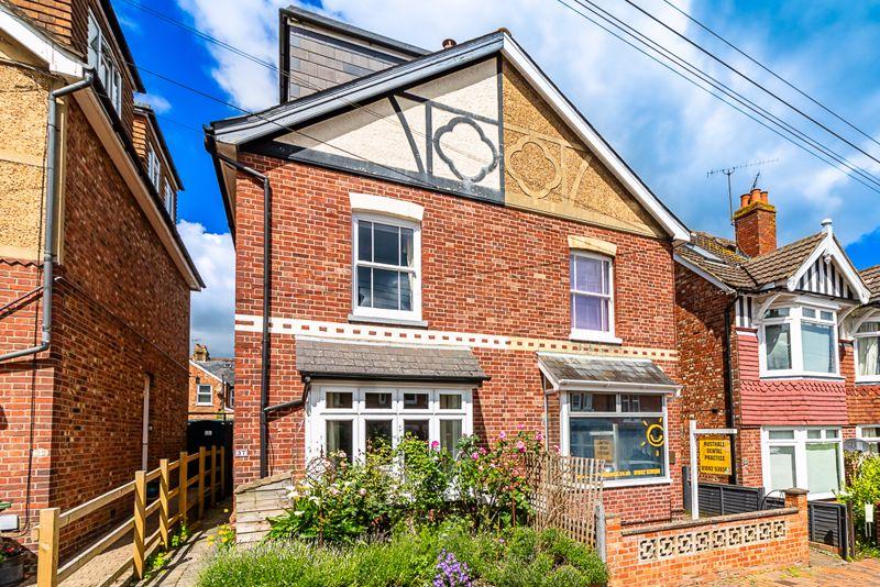 Meadow Road, Rusthall, Tunbridge Wells 4 bed semidetached house for
