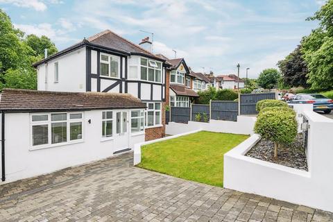 9 Roke Road, Kenley, CR8 5NQ