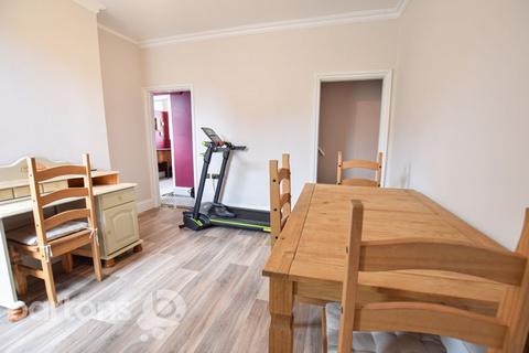 15 Clifton Mount, Rotherham, S65 2AQ