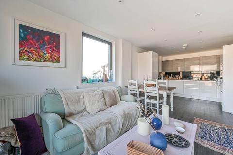 2 bedroom flat to rent, Essex Wharf, Upper Clapton, London, E5