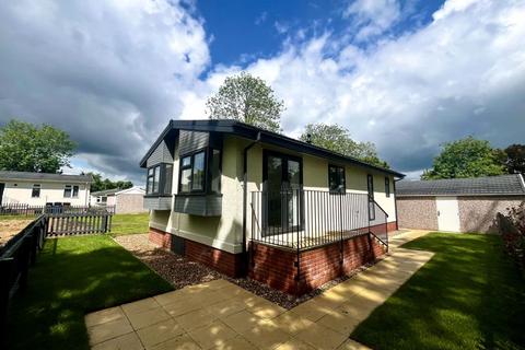 2 bedroom detached house for sale, Shepherds Grove Park, Stanton
