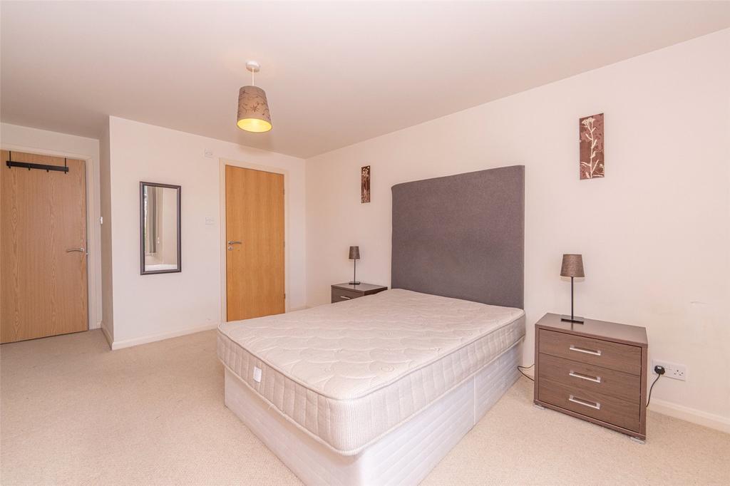 Bedroom 1 Alt
