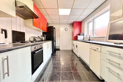 3 bedroom terraced house for sale, HUMBER STREET, CLEETHORPES