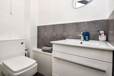 74 Westfield Road, Kilsyth, Glasgow, G65 9AP