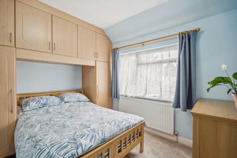 22 Commonwealth Avenue, Hayes, UB3 2PL