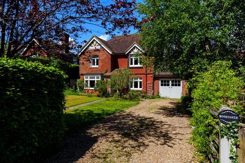 4 bedroom detached house for sale, Frankton Avenue, Haywards Heath