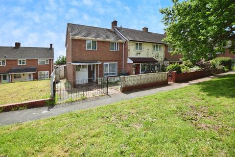 29 Lancelot Road, Exeter, EX4 9BZ