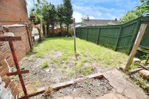 29 Lancelot Road, Exeter, EX4 9BZ
