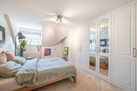 2 bedroom flat to rent, Willesden Lane, Willesden Green, London, NW2