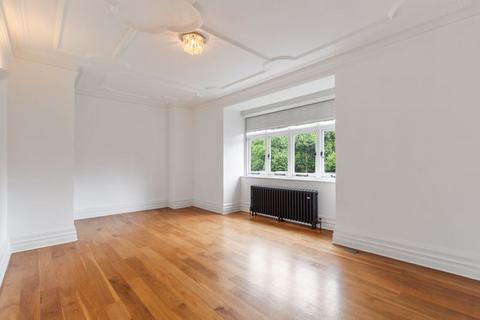 4 bedroom apartment for sale, Avenue Mansions, Finchley Road, Hampstead, London NW3