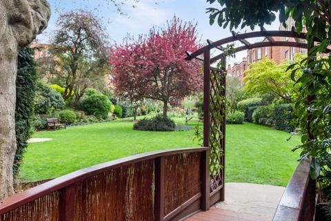 4 bedroom apartment for sale, Avenue Mansions, Finchley Road, Hampstead, London NW3