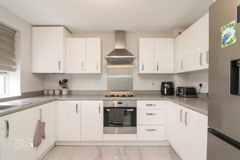 39 Longbourn Crescent, Tamworth, B78 3ES