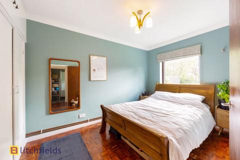 2 bedroom apartment for sale, Herons Lea, Sheldon Avenue, Highgate, N6