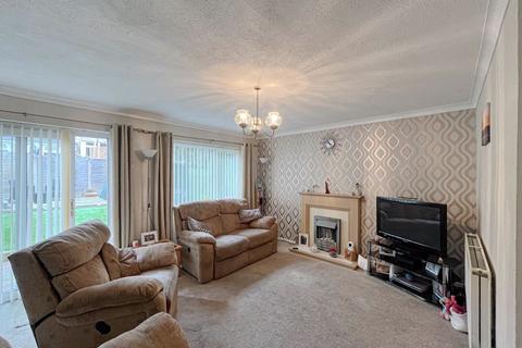 3 bedroom terraced house for sale, Meadway Street, Burntwood, WS7 4TW