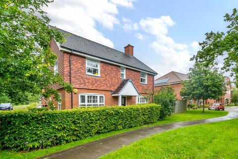 4 bedroom detached house for sale, The Bartons, Staplehurst