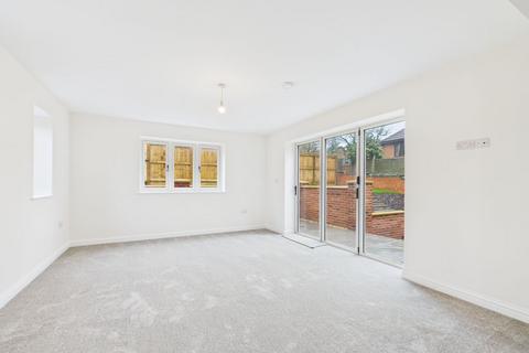 undefined, 11 High Holme Court, High Holme Road, Louth