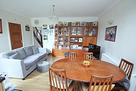 3 bedroom terraced house for sale, Avon Road, Greenford