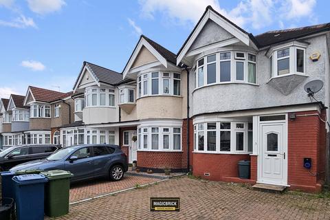 4 bedroom end of terrace house for sale, Torbay Road, Harrow