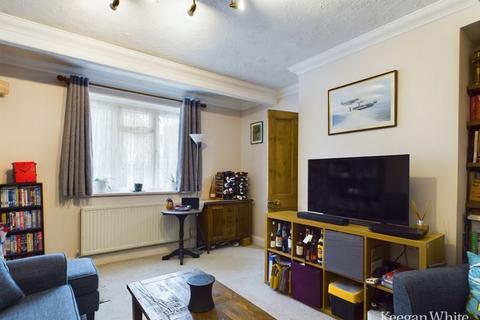 105 Bowerdean Road, High Wycombe, HP13 6AY