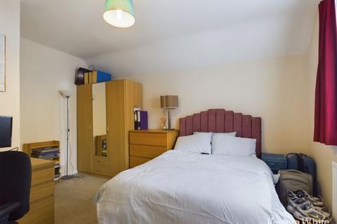 105 Bowerdean Road, High Wycombe, HP13 6AY