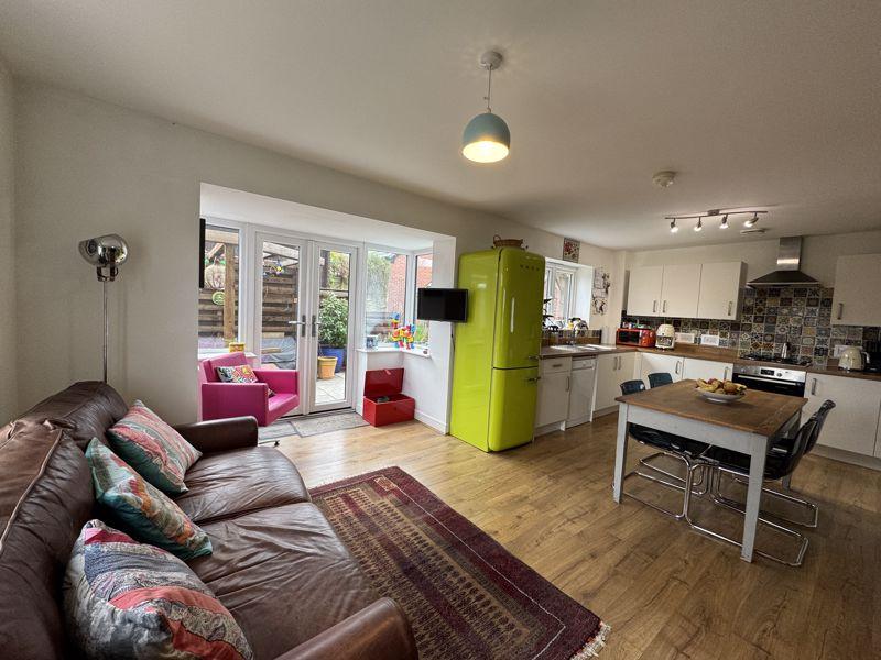Kitchen/Living