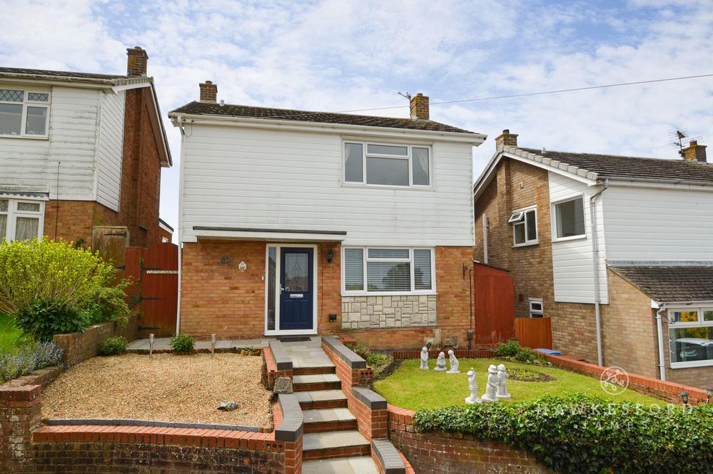 Fairleas, Sittingbourne - Front