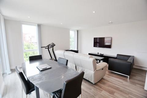 1 bedroom flat to rent, Panorama Apartments, Uxbridge