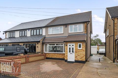 3 bedroom semi-detached house for sale, Oxford Avenue, Hornchurch, RM11