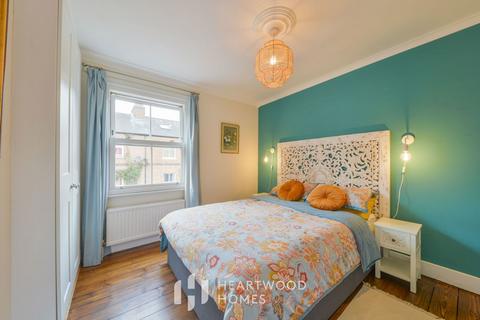 27 Arthur Road, St Albans, AL1 4SZ
