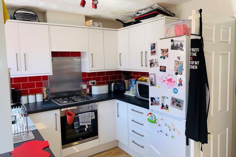 2 bedroom terraced house to rent, Ardingly Crescent, Hedge End