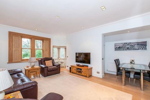 3 bedroom maisonette to rent, Englemere Wood, Ascot