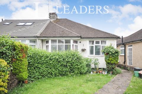 2 bedroom bungalow to rent, St Andrews Drive, Orpington, BR5