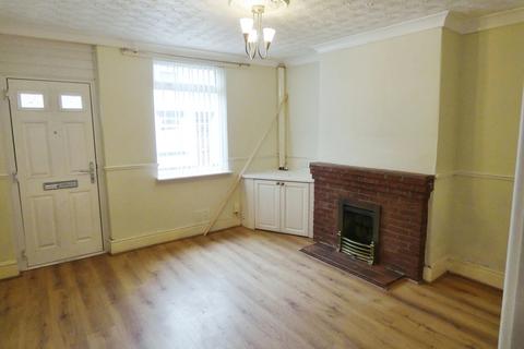 3 bedroom terraced house to rent, Institute Street, Stanton Hill