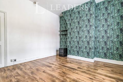 2 bedroom terraced house to rent, Jones Street, Salford, M6