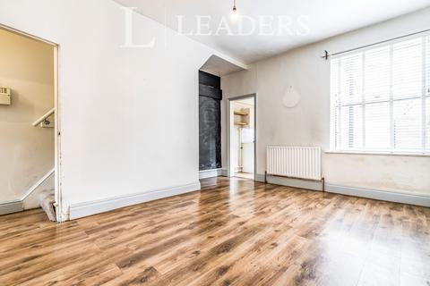 2 bedroom terraced house to rent, Jones Street, Salford, M6