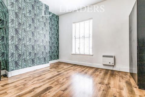 2 bedroom terraced house to rent, Jones Street, Salford, M6