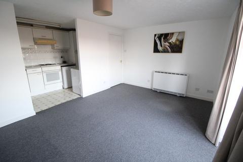1 bedroom flat to rent, Haddon Park, Colchester
