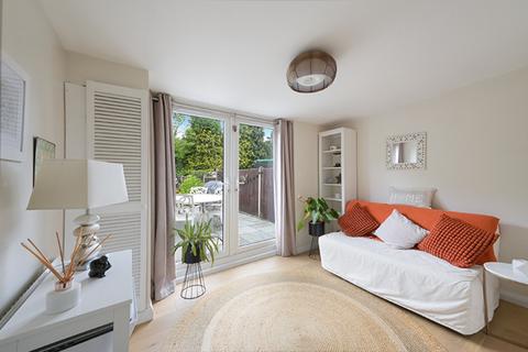 3 bedroom detached house for sale, Surbiton Hill Park, Surbiton KT5