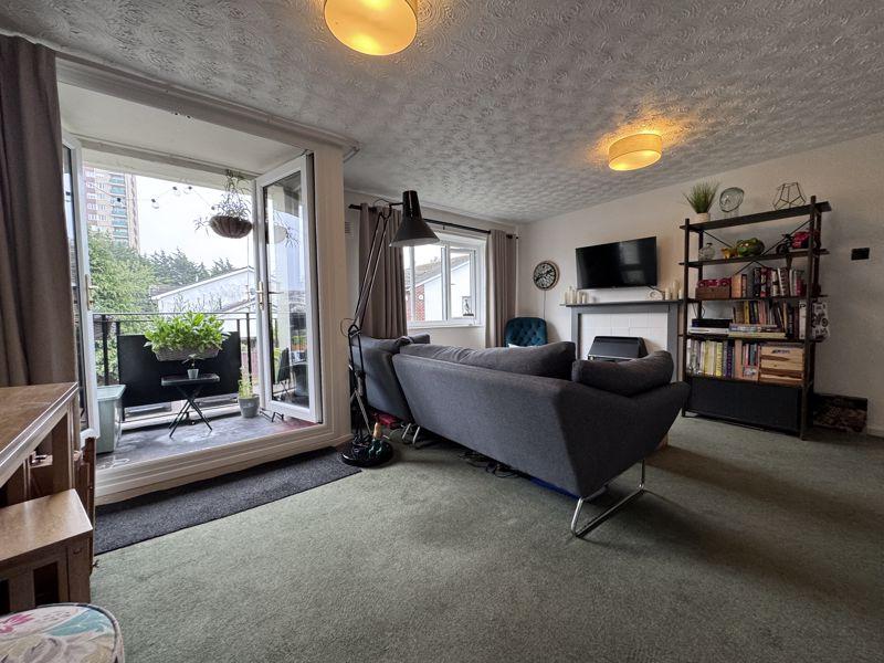 Jersey Close, Bootle 2 bed apartment for sale £90,000