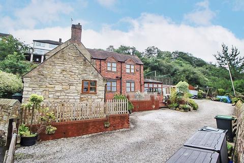 3 bedroom detached house for sale, Moden Hill, SEDGLEY