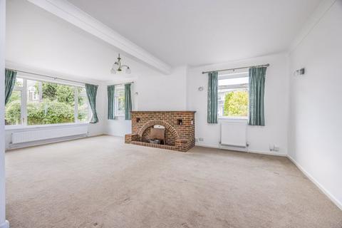 3 bedroom detached house for sale, Manor Way, Lee-On-The-Solent