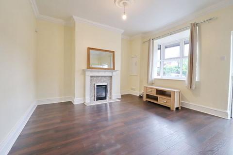2 bedroom terraced house for sale, Mosley Common Road, Manchester M28