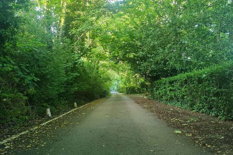 The Shieling Foreland Road, St Margarets Bay, Dover, CT15 6EB